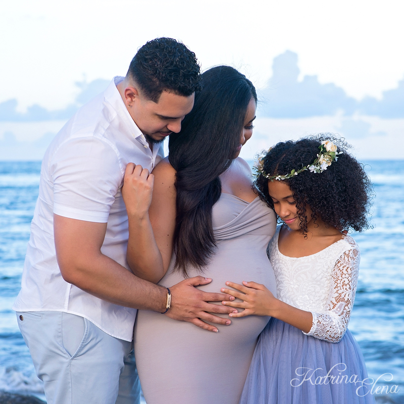 Beautiful Family / Maternity Portraiture